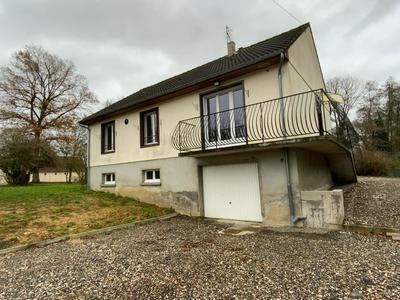Maison - 82 m² - 5 pièces