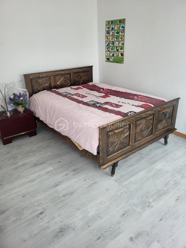 Maison - 179 m² - 8 pièces