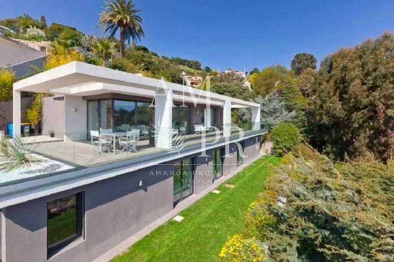 Villa - 260 m² - 7 pièces