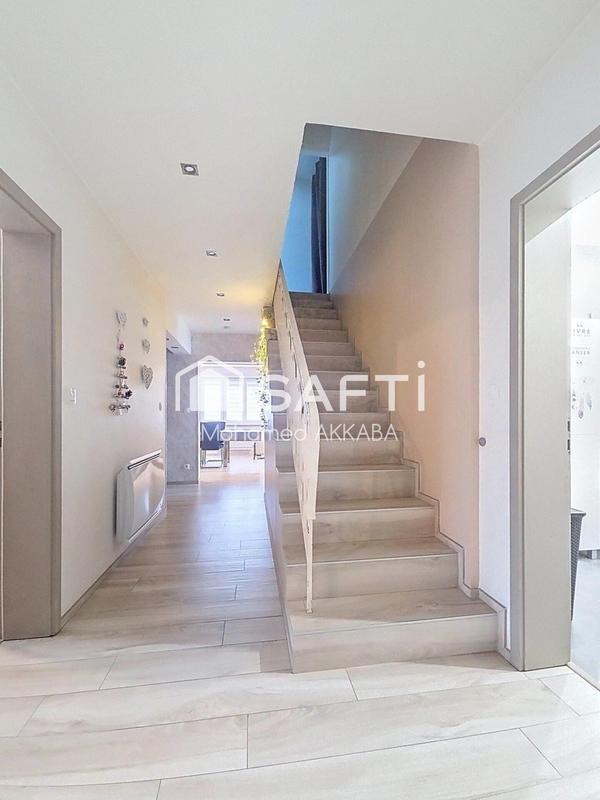 Maison - 125 m² - 6 pièces