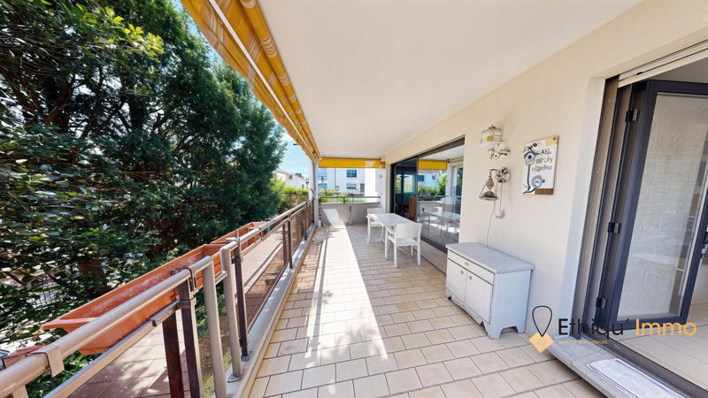 Appartement - 84 m² - 4 pièces