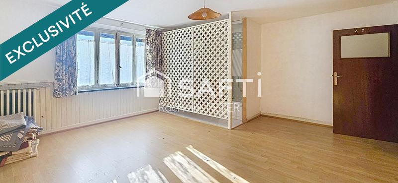 Maison - 260 m² - 17 pièces