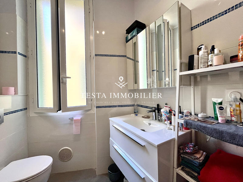 Appartement - 85 m² - 4 pièces