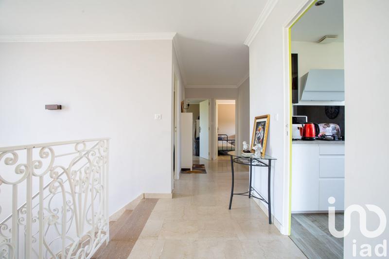 Maison - 170 m² - 6 pièces