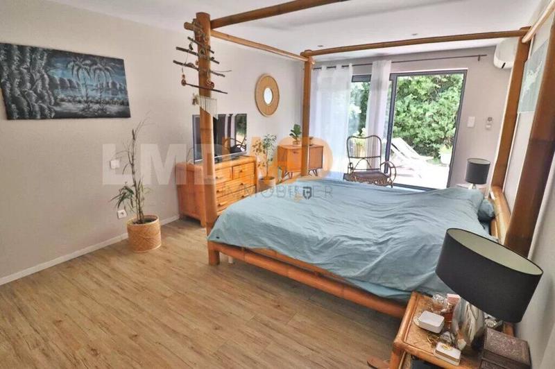 Maison d'architecte - 280 m² - 7 pièces