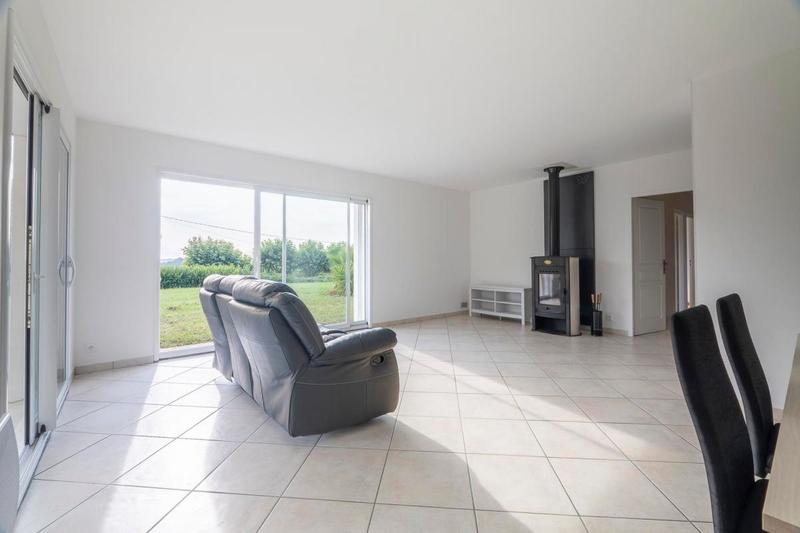 Maison - 99 m² - 4 pièces