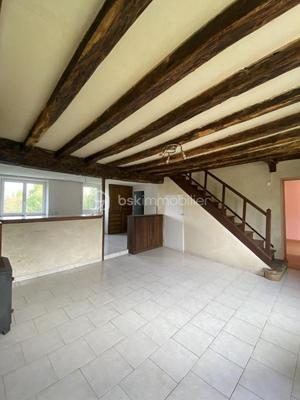 Maison - 92 m² - 5 pièces