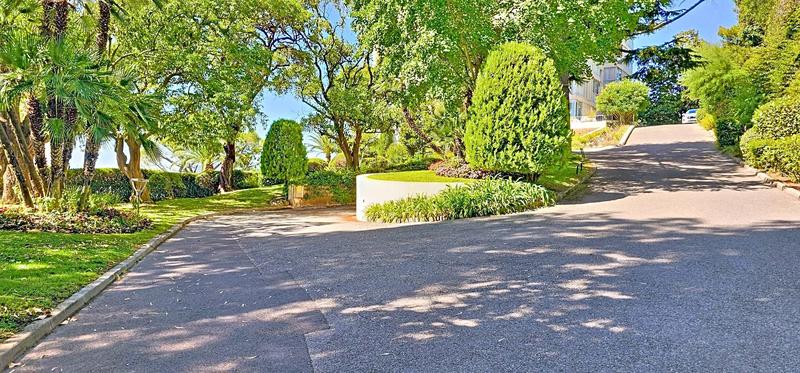 Appartement - 95 m² - 4 pièces