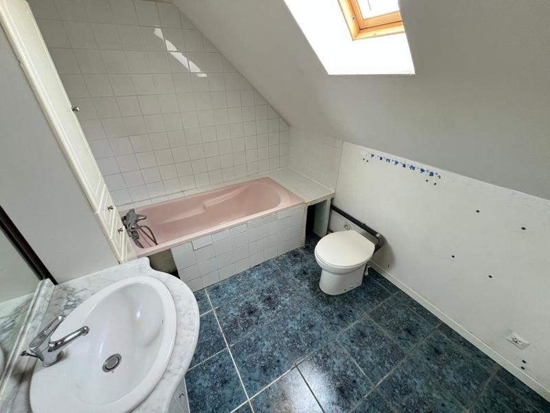 Maison - 121 m² - 4 pièces