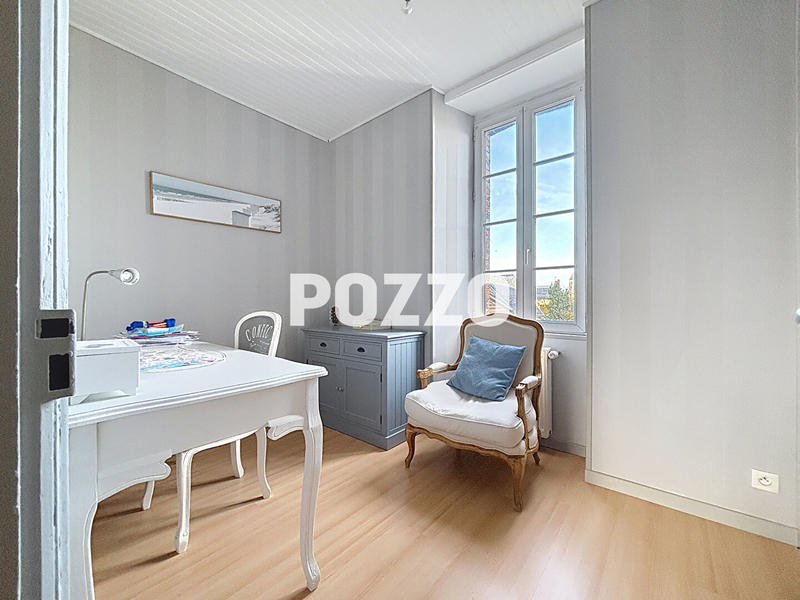 Maison - 148 m² - 6 pièces