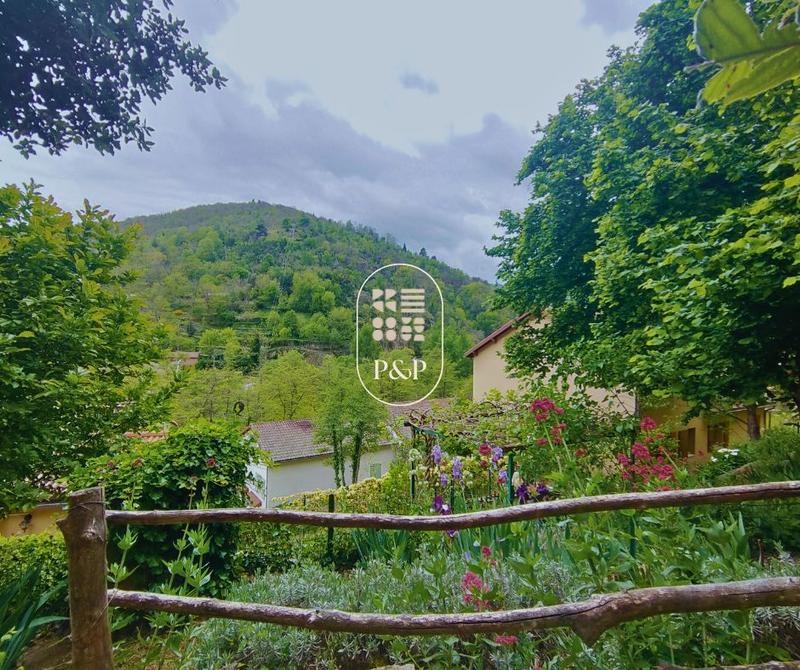 Maison - 109 m² - 5 pièces