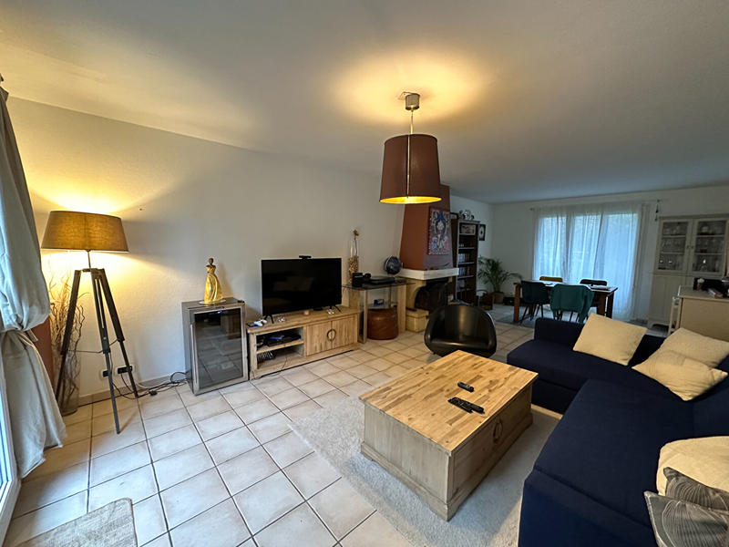 Maison - 110 m² - 4 pièces