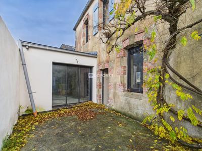 Maison ancienne - 122 m² - 5 pièces