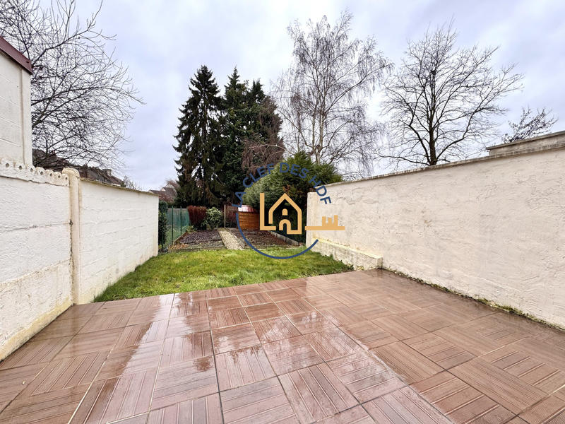 Maison - 110 m² - 4 pièces