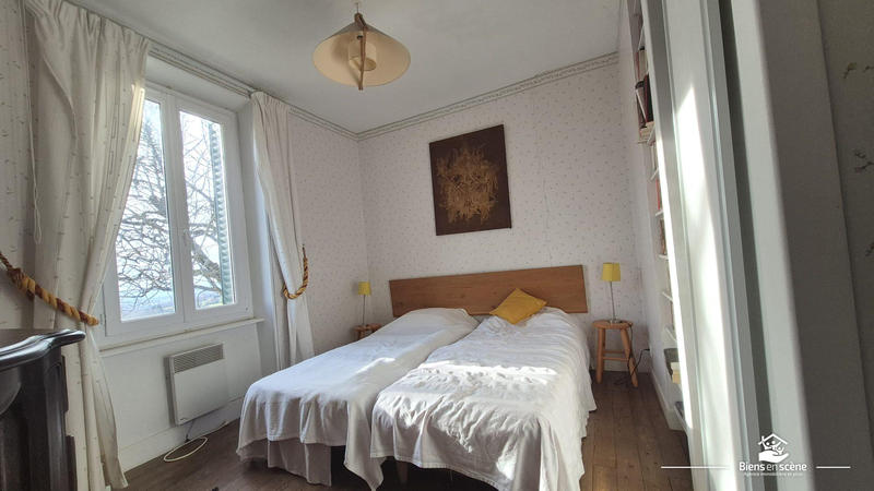 Maison - 100 m² - 5 pièces