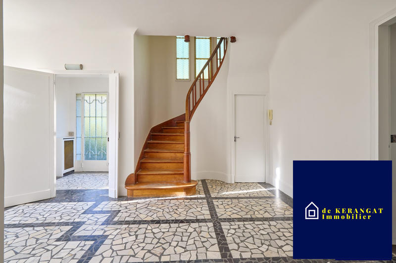 Maison - 186 m² - 7 pièces