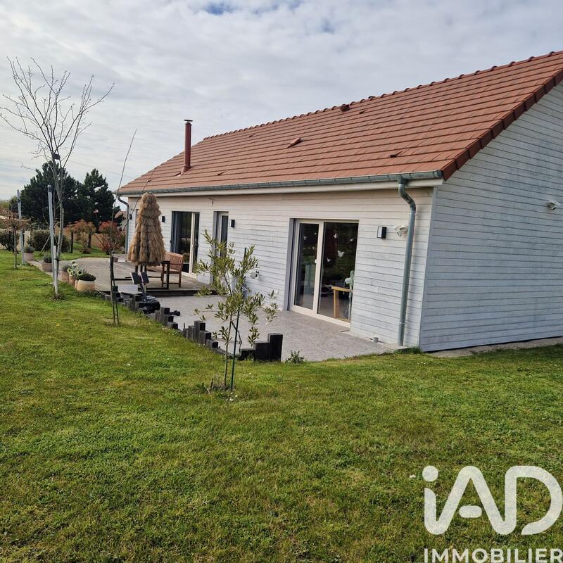 Maison de village - 70 m² - 2 pièces