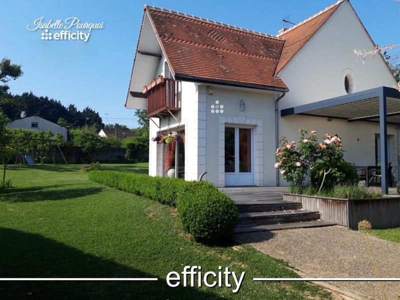 Maison - 215 m² - 6 pièces