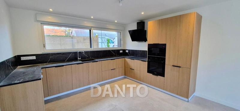 Maison - 109 m² - 5 pièces