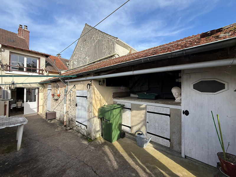 Maison - 100 m² - 4 pièces