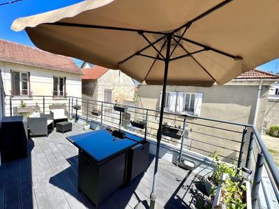 Maison - 119 m² - 5 pièces