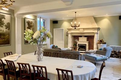 Manoir - 1 300 m² - 35 pièces