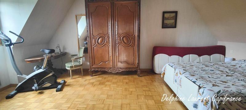 Maison - 156 m² - 7 pièces