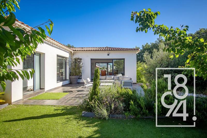 Maison - 165 m² - 4 pièces