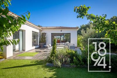 Maison - 165 m² - 4 pièces