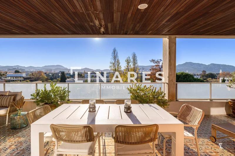 Appartement - 153 m² - 4 pièces