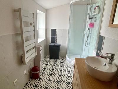 Maison en pierre - 187 m² - 5 pièces