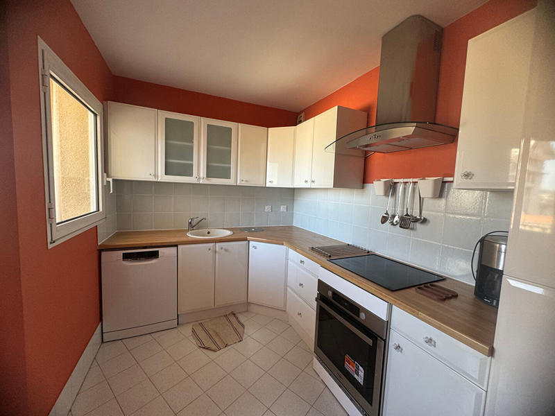 Appartement - 100 m² - 4 pièces