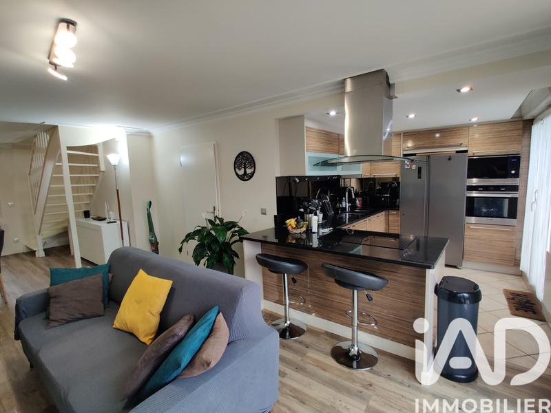 Duplex - 98 m² - 4 pièces