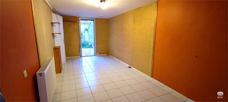 Maison traditionnelle - 190 m² - 8 pièces