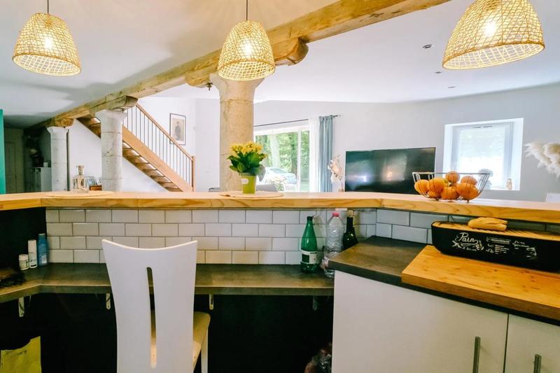 Maison - 180 m² - 6 pièces