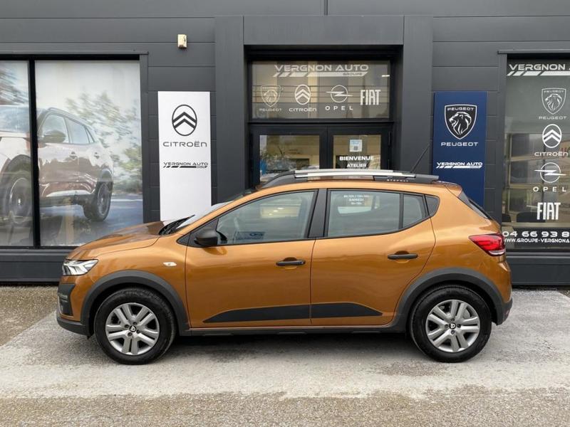 Dacia Sandero Stepway III Essential TCe 90