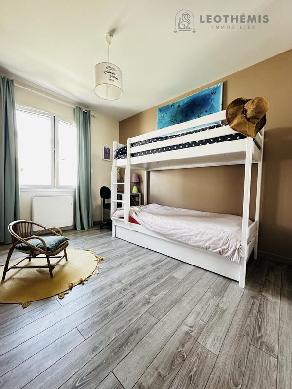 Maison contemporaine - 99 m² - 5 pièces