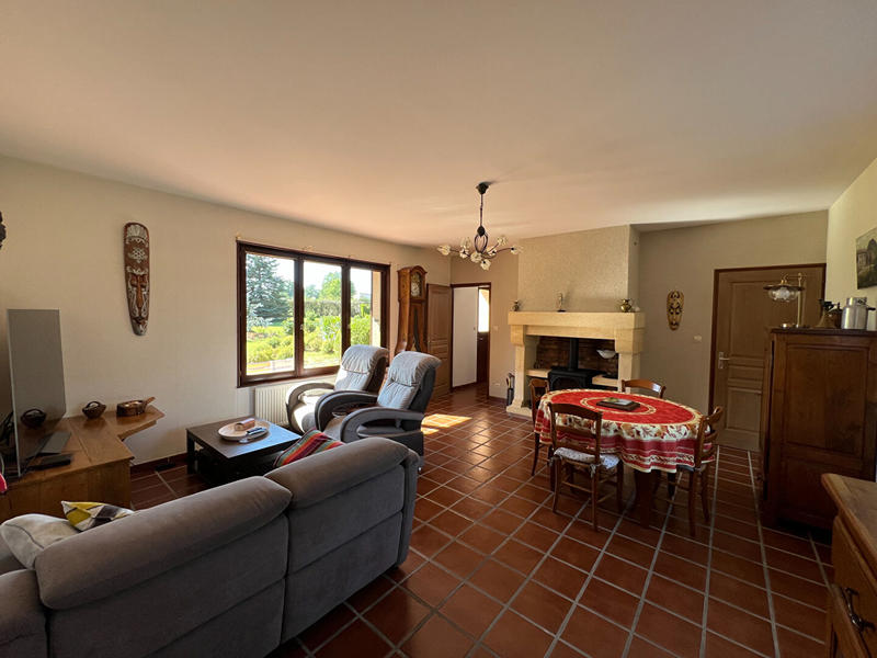 Maison - 169 m² - 7 pièces