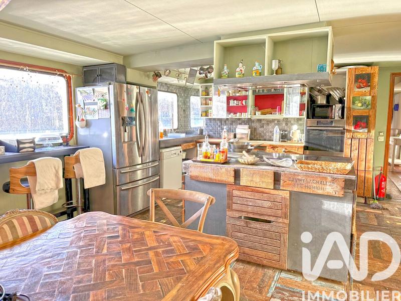 Appartement - 220 m² - 9 pièces