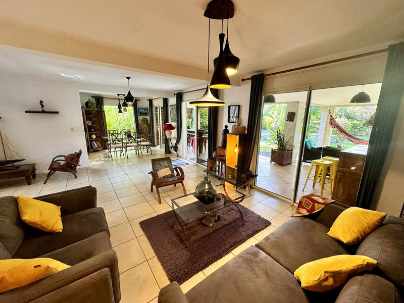 Villa - 160 m² - 5 pièces