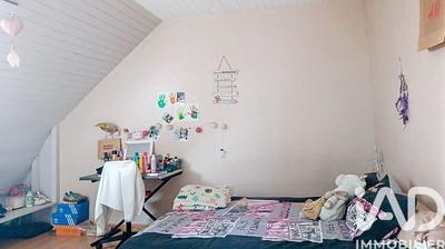 Maison - 250 m² - 7 pièces