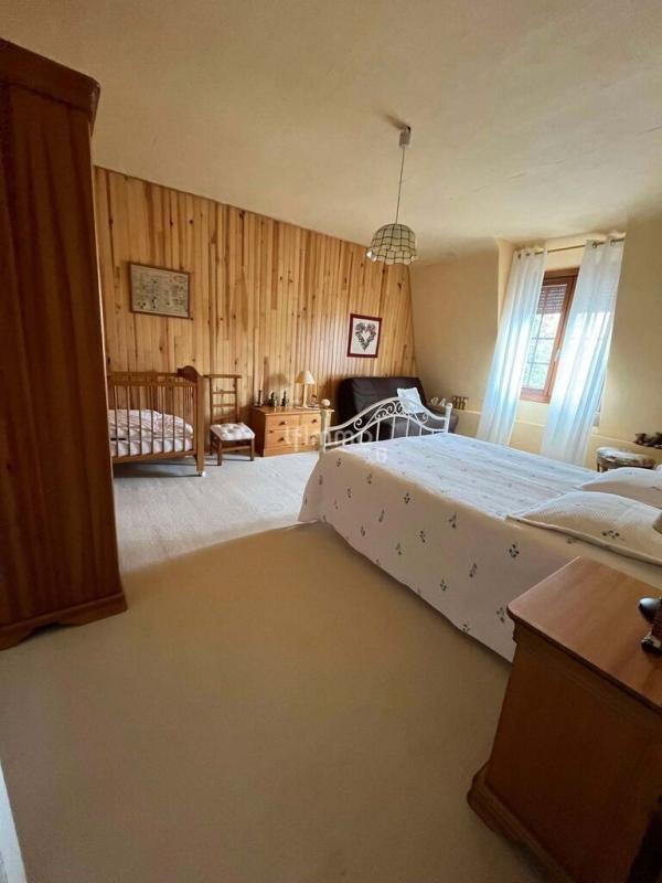 Maison - 170 m² - 6 pièces