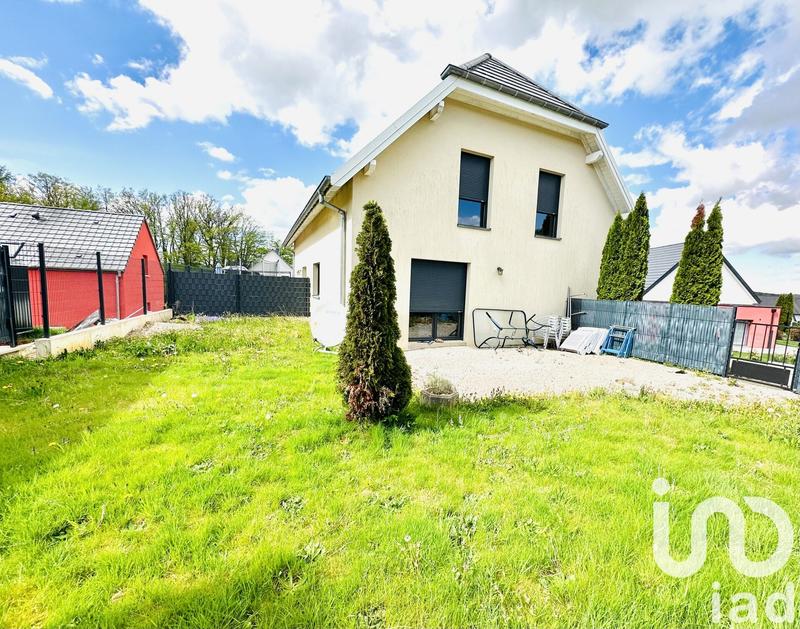 Maison - 101 m² - 5 pièces