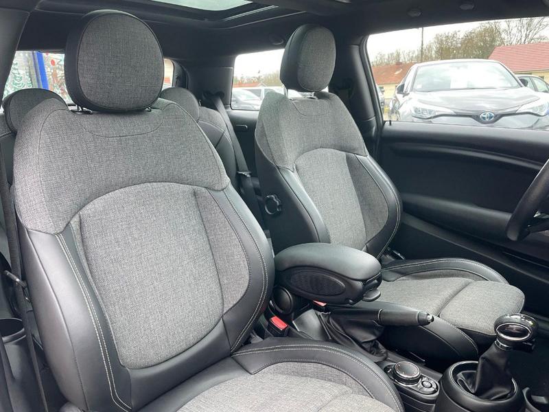 Mini Mini F56 1.5i - 136 Bva Cooper Shoreditch