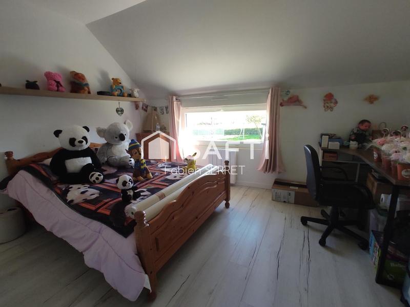 Maison - 203 m² - 8 pièces