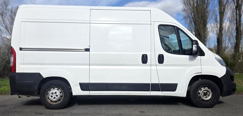 Citroën Jumper 1° Main 2.2 B Hdi 140cv L2h2 Club 3 Places Attelage / Tél Clim