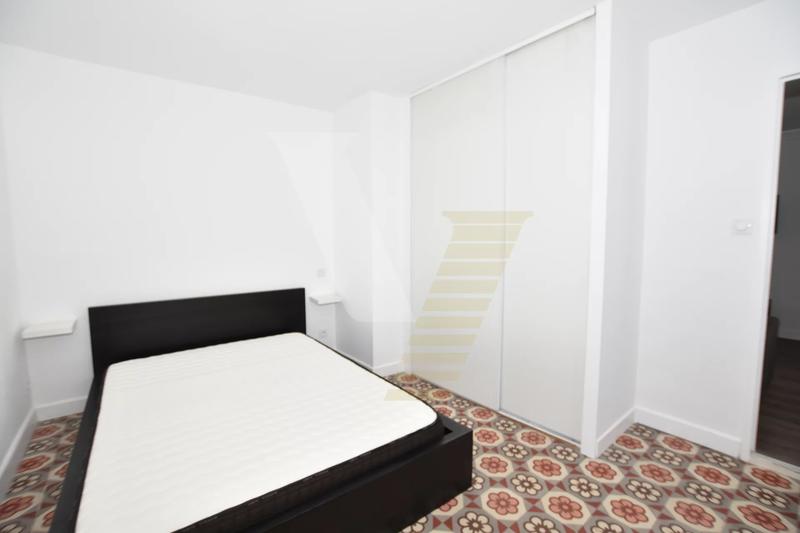 Immeuble - 150 m² - 9 pièces