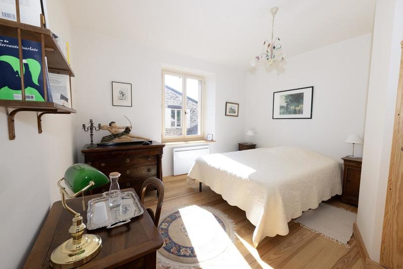 Corps de ferme - 251 m² - 11 pièces