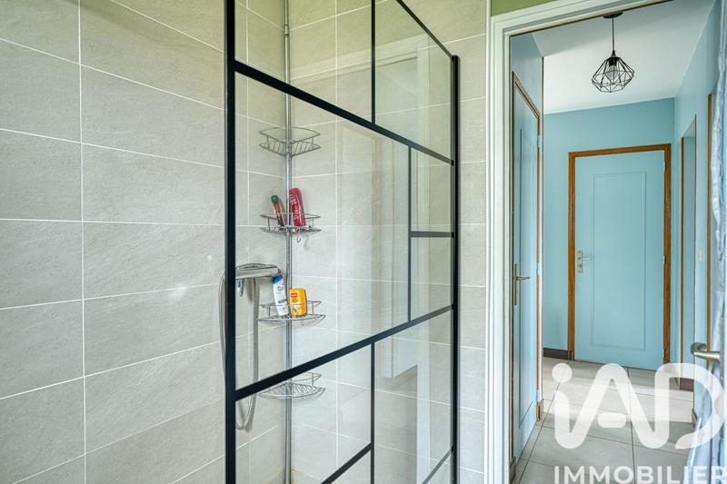 Maison - 137 m² - 6 pièces