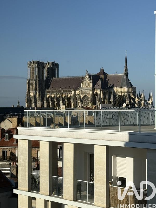 Appartement - 92 m² - 5 pièces